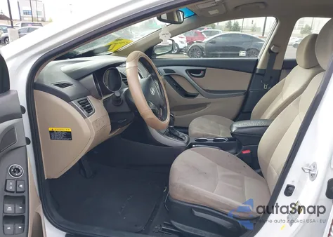 2014 Hyundai Elantra Se z USA, uszkodzony, nr VIN 5NPDH4AE5EH522533